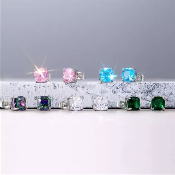 New Unisex Colorful Rainbow Square Stud Earrings - Picture 6 of 6